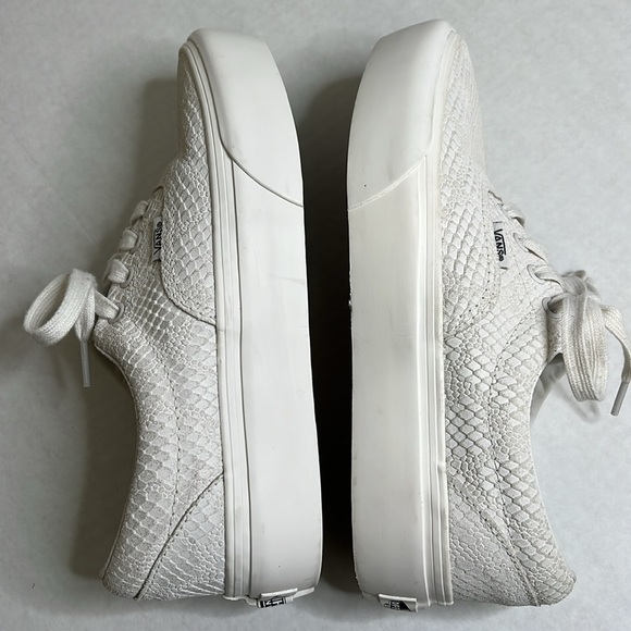 VANS ERA PLATFORM WHITE SNAKESKIN ANIMAL EMBOSSED SNEAKERS 7 - Picture 15 of 16